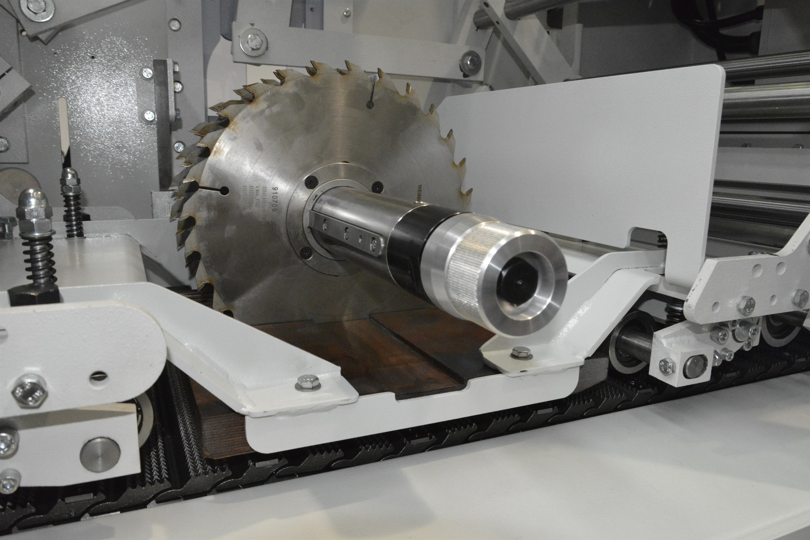 310 Rip Pattern Weinig Solid RIP U 310 - Falkenberg